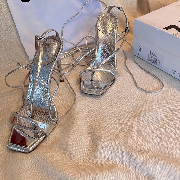SCHUTZ Shoes - Schutz metallic leather, snake print sandal